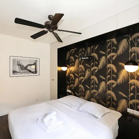 Apartment 13 Universite - 4p Rdc